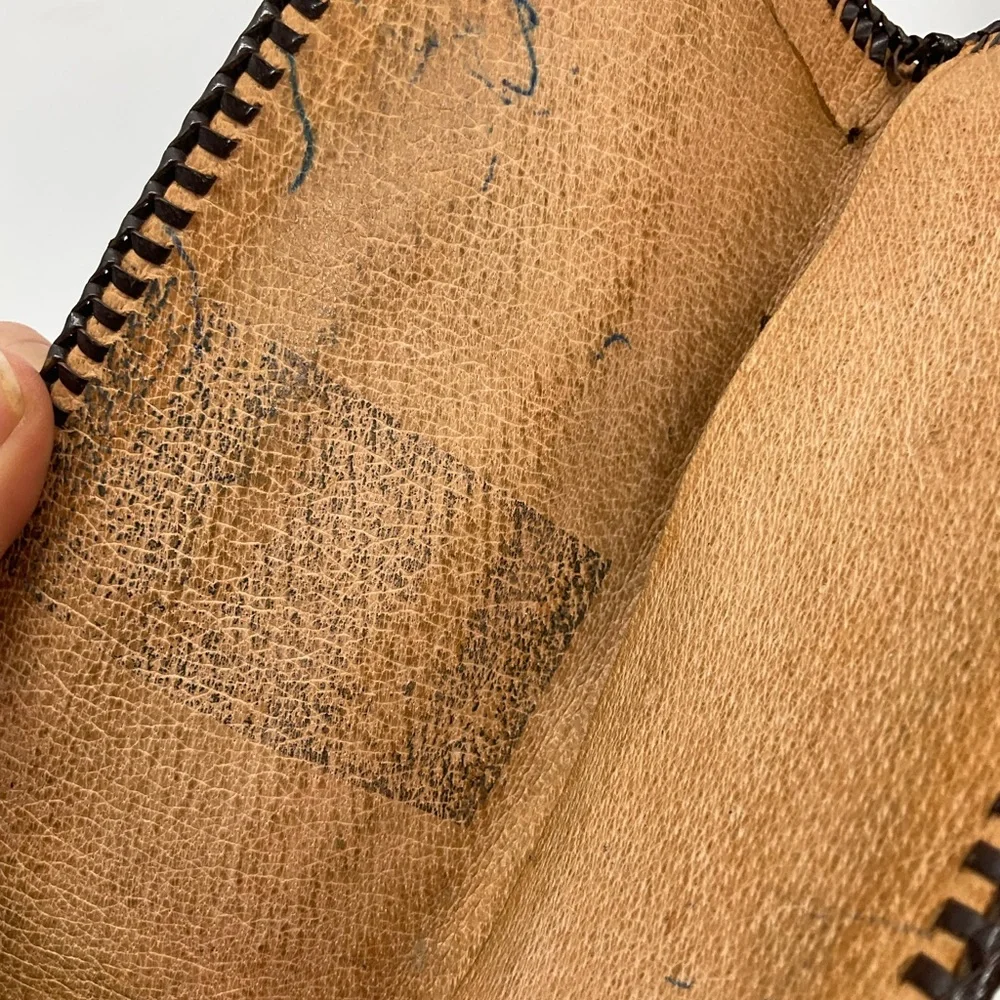 VINTAGE HAND TOOLED LEATHER BILL HOLDER‎ ENGRAVED HAZEL BISHOP